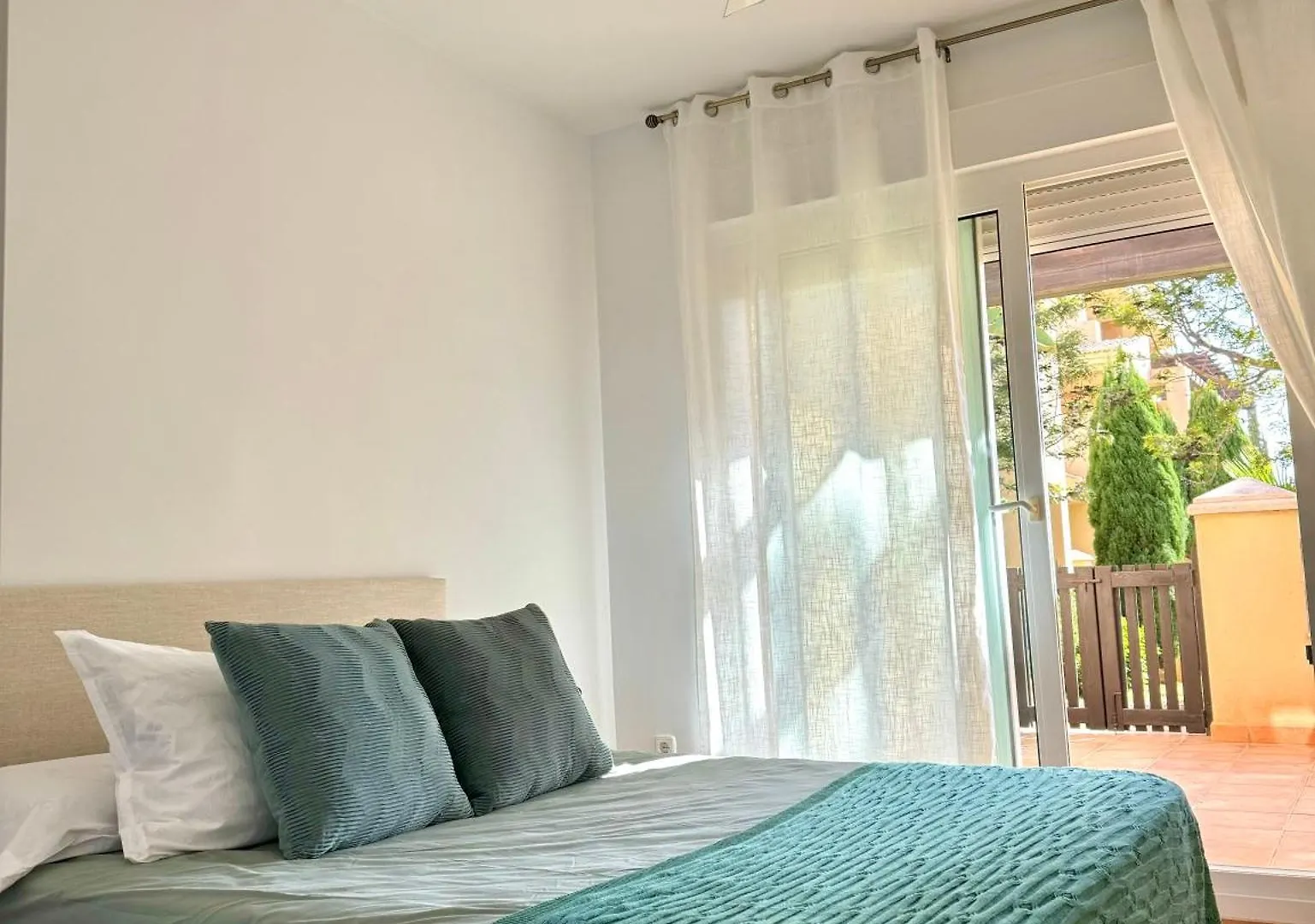 Villa Romana Golf Urbanizacion Con Wifi, Amplia Terraza, Piscinas, Paddel Roquetas De Mar