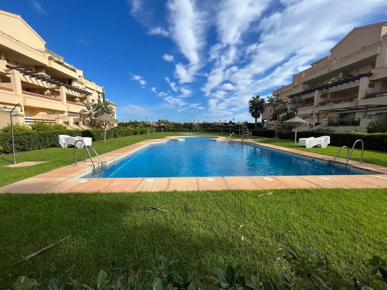 Apartamento Villa Romana Golf Urba Roquetas 로쿠타스드마르