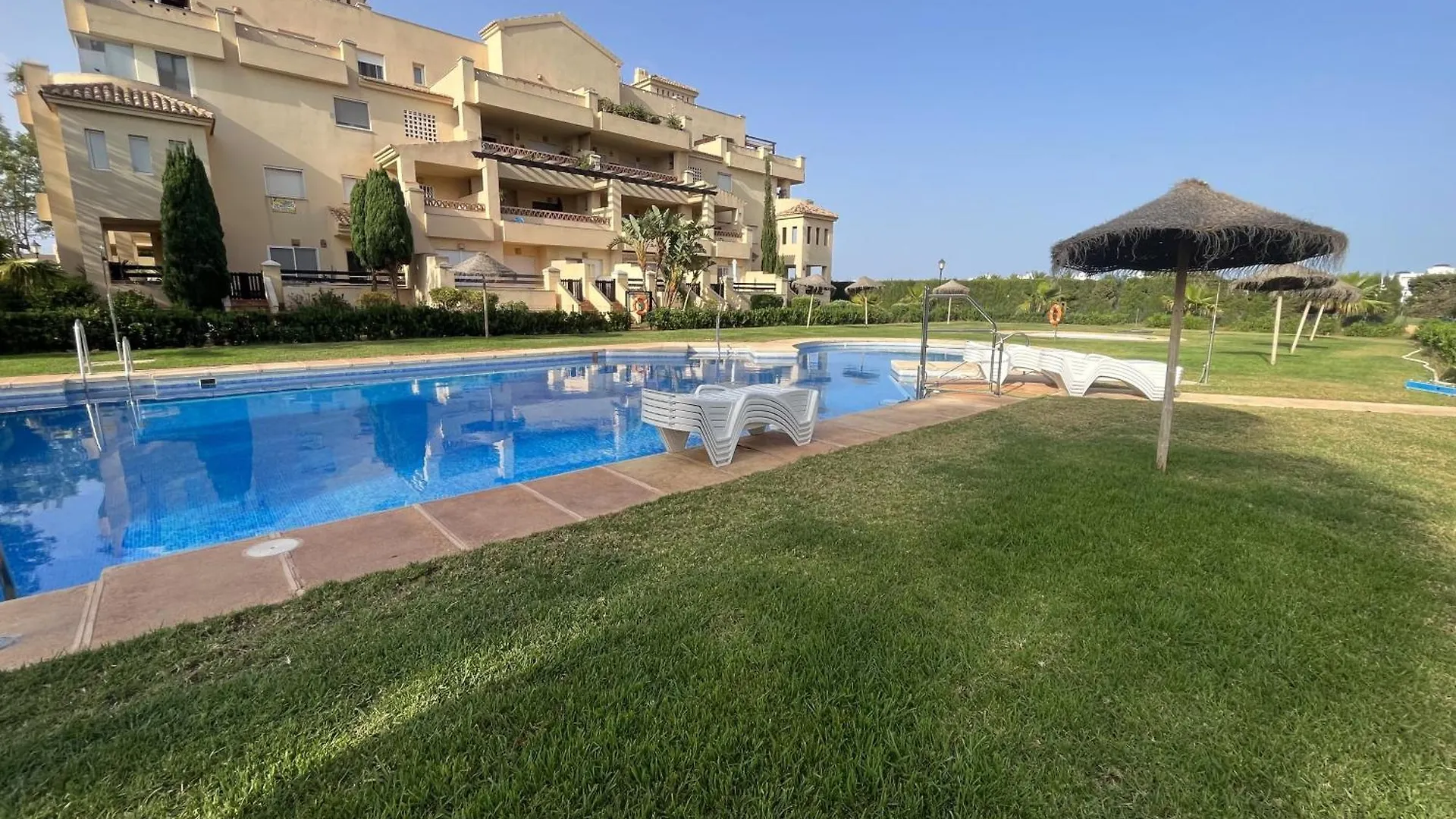 Apartamento Villa Romana Golf Urba Roquetas 로쿠타스드마르 아파트